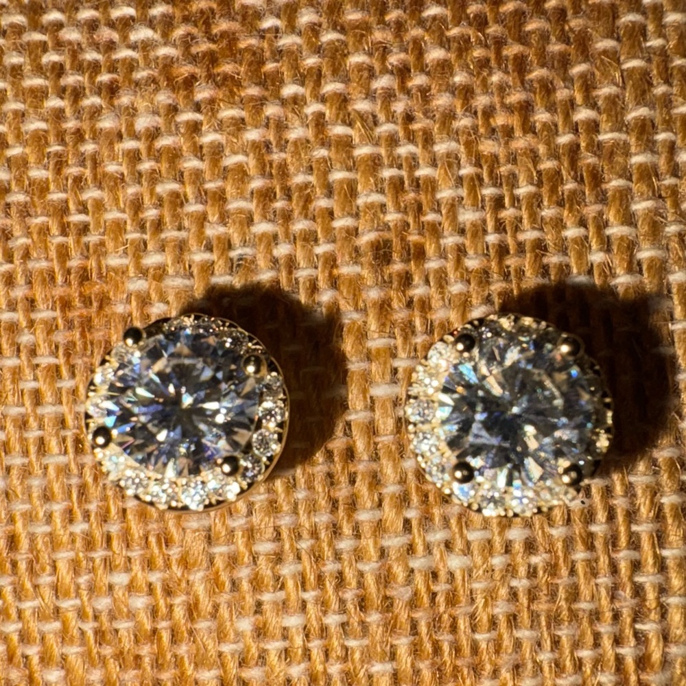 14K Gold over Solid Sterling Silver 1.83 Carat VVSD Moissanite Halo Earrings - Picture 4 of 5